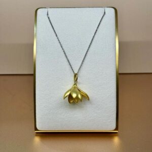 Magnolia Pendant– From the Botanical Garden Collection